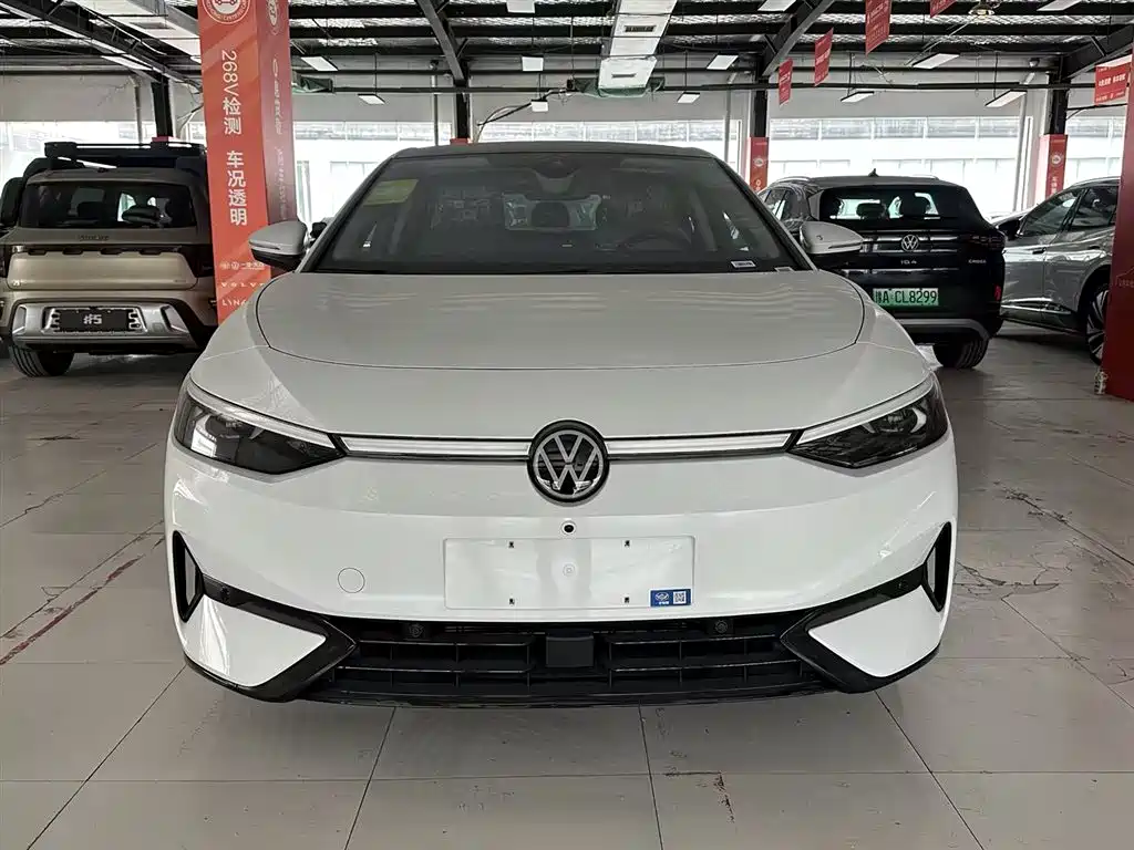 VOLKSWAGEN ID.7 VIZZION