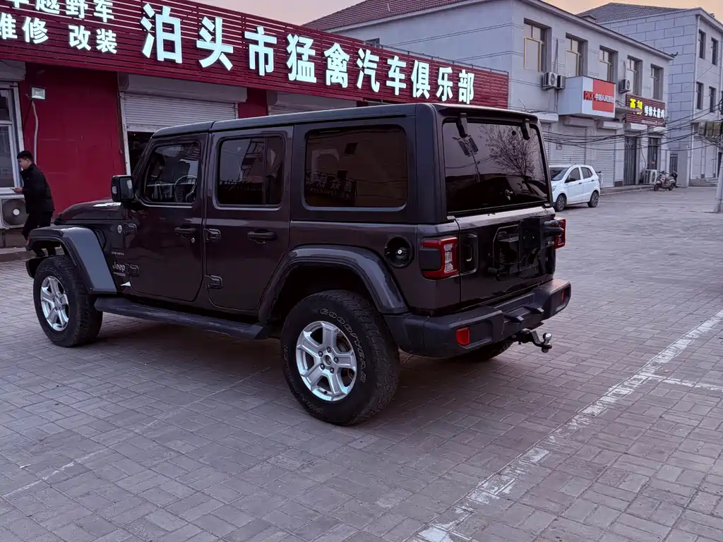 JEEP WRANGLER