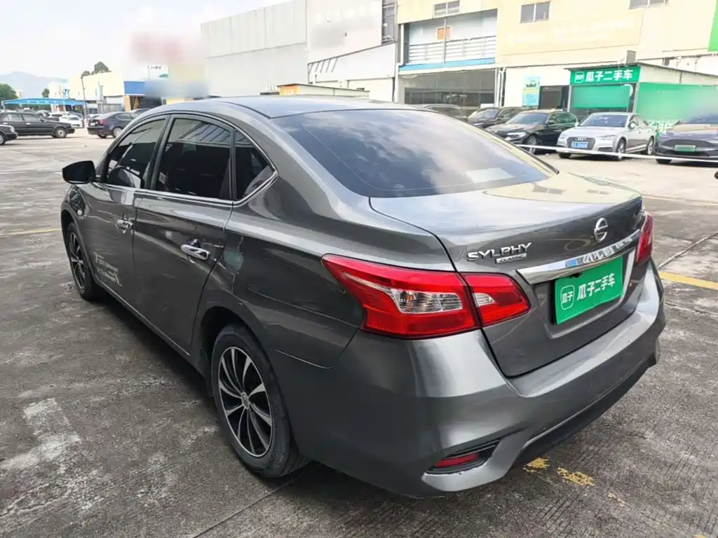 Nissan Sylphy — миниатюра 5