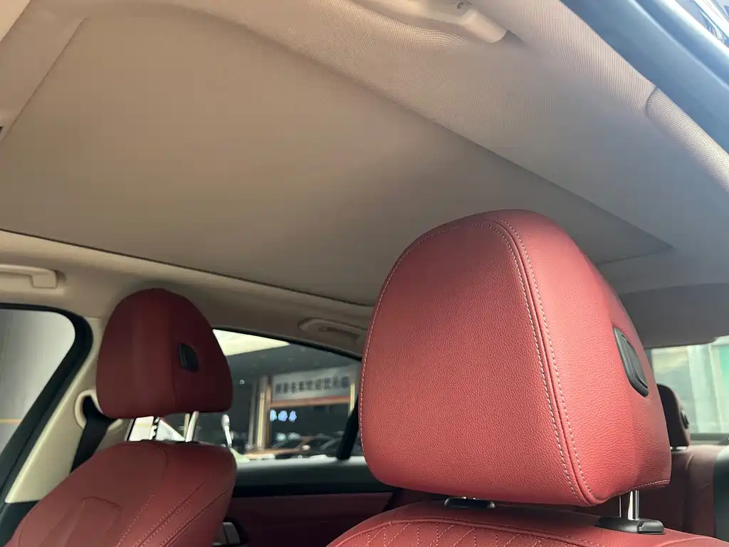 BMW 3 Series — миниатюра 12