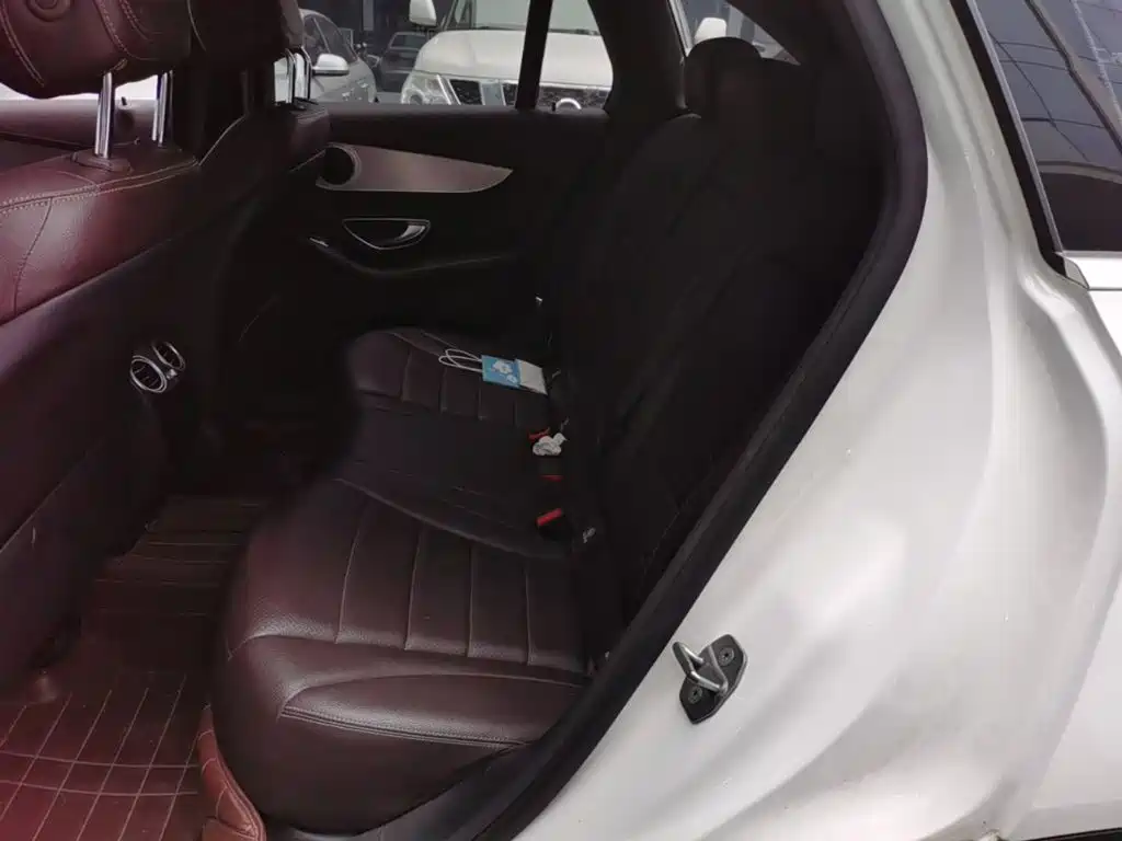 Mercedes-Benz GLC — миниатюра 17
