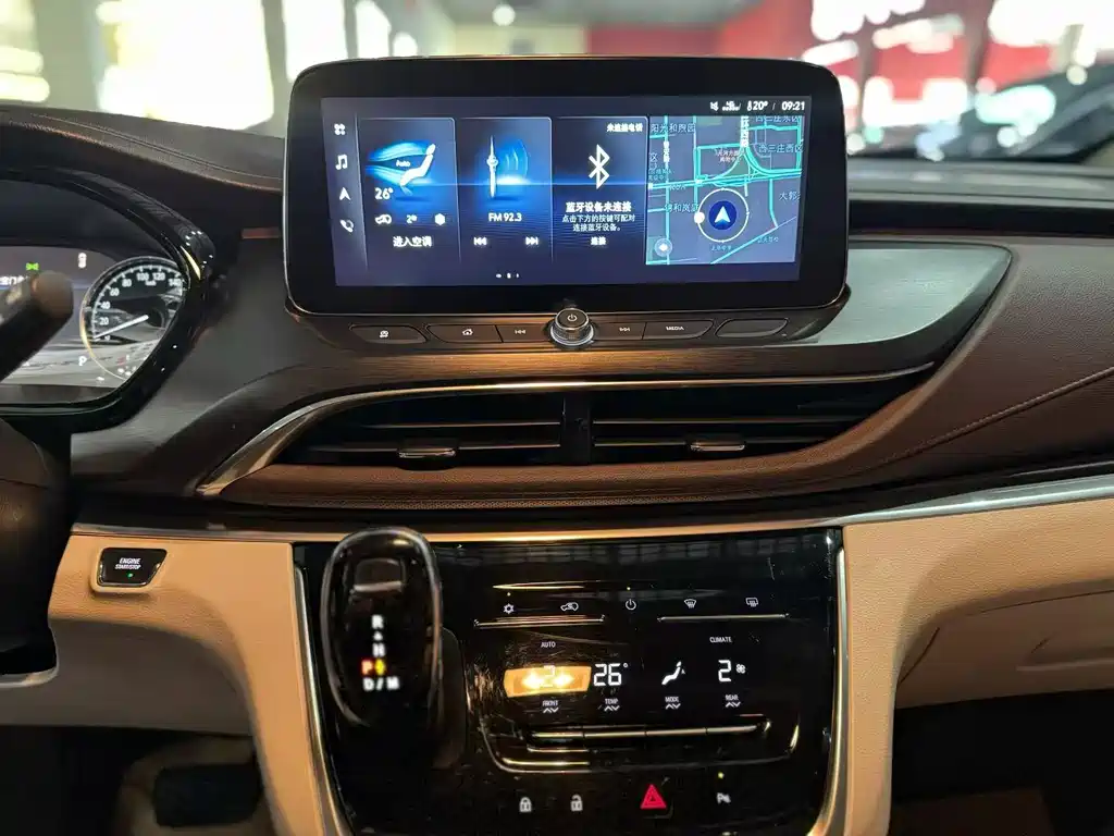 Buick GL8 — миниатюра 8