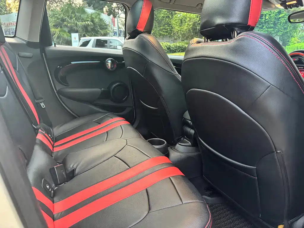 MINI Mini — миниатюра 10