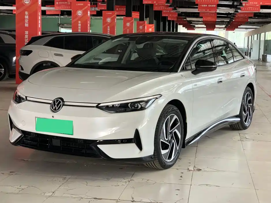 VOLKSWAGEN ID.7 VIZZION