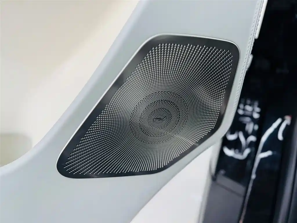 Mercedes-Benz Sprinter - фото 21