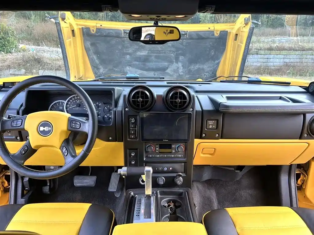 Hummer H2 2004 6.0 AT