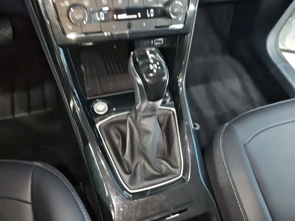 Volkswagen Tharu — миниатюра 14