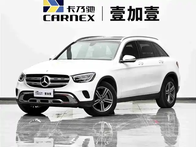 MERCEDES-BENZ GLC