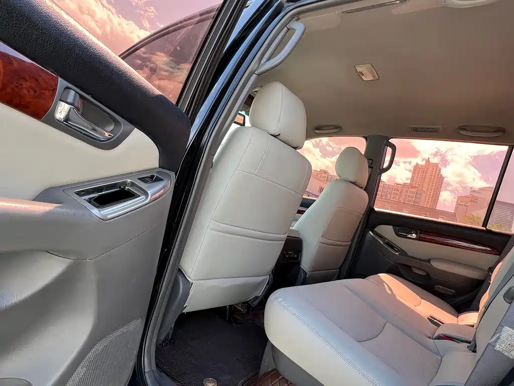 Toyota Land Cruiser Prado 2004 GX 2.7 AT