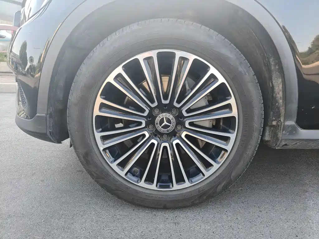 Mercedes-Benz GLC — миниатюра 14