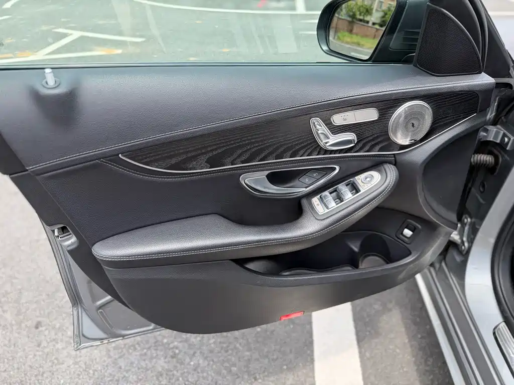 Mercedes-Benz C-Class C 2015 C 200 L Sport