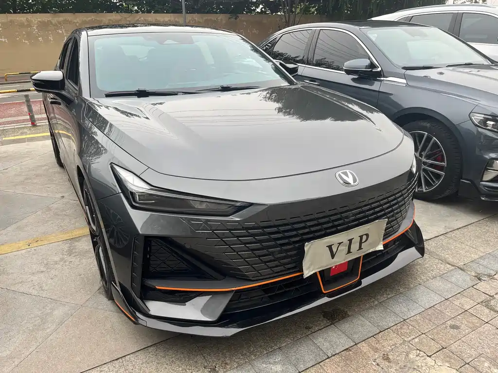 Changan UNI-V — миниатюра 3