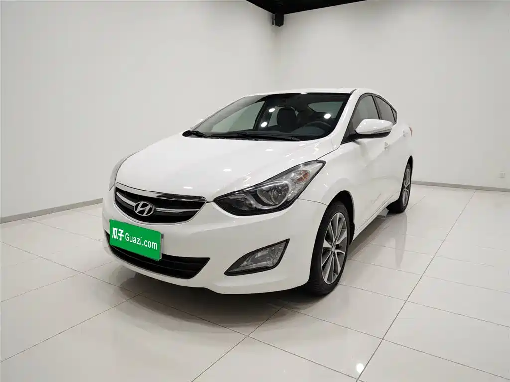 Hyundai Elantra Langdong 2015