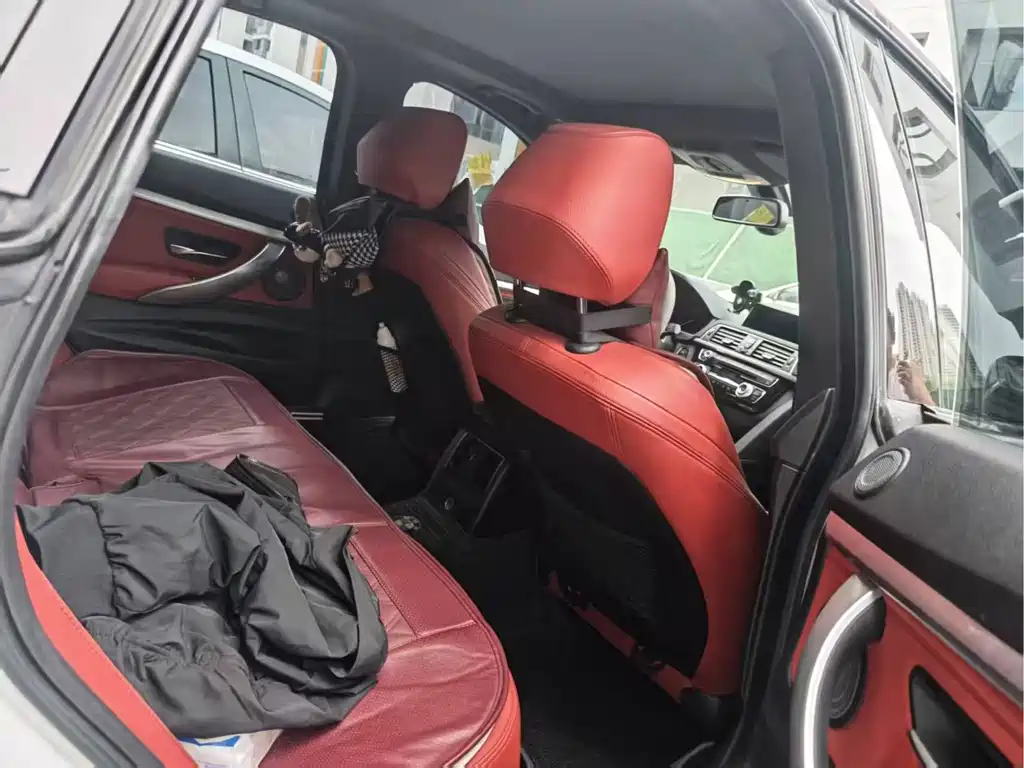 BMW 3 Series GT — миниатюра 8