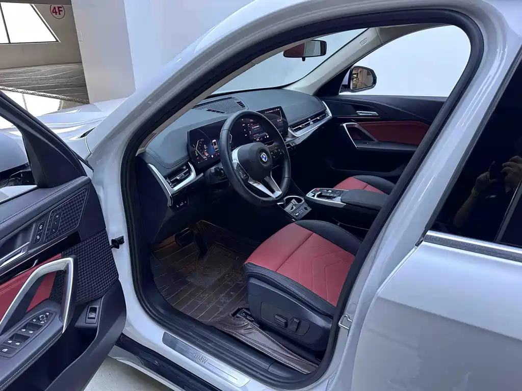 BMW X1 — миниатюра 8