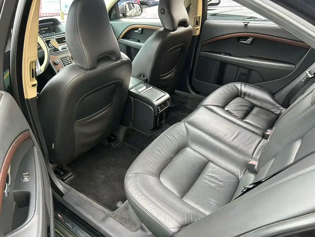 Volvo S80L — миниатюра 8