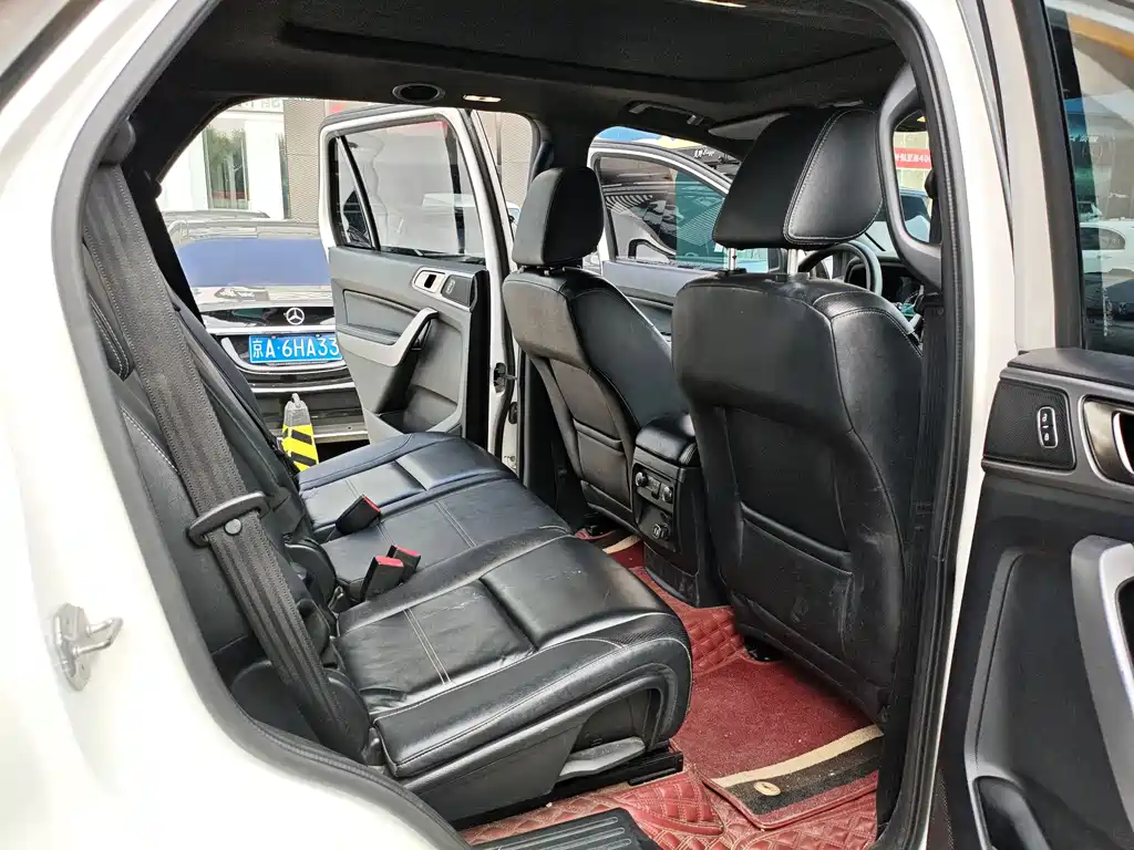 Ford Everest 2017 2.0T AT Luxury 5 мест