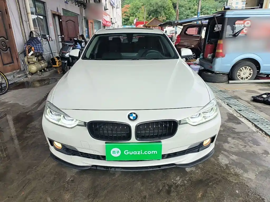 BMW 3 Series — миниатюра 3