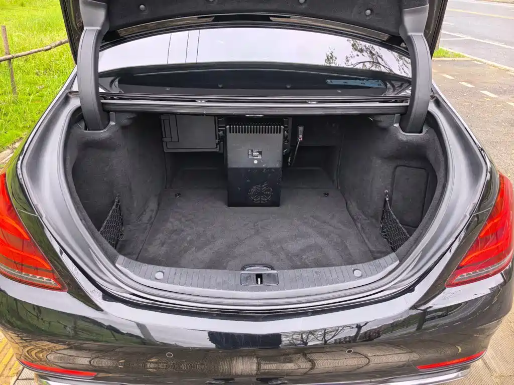 Mercedes-Benz S-Class — миниатюра 15