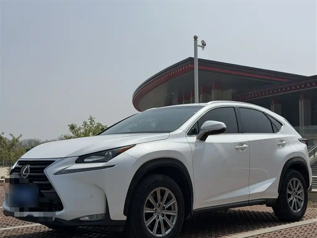 Lexus NX 2016