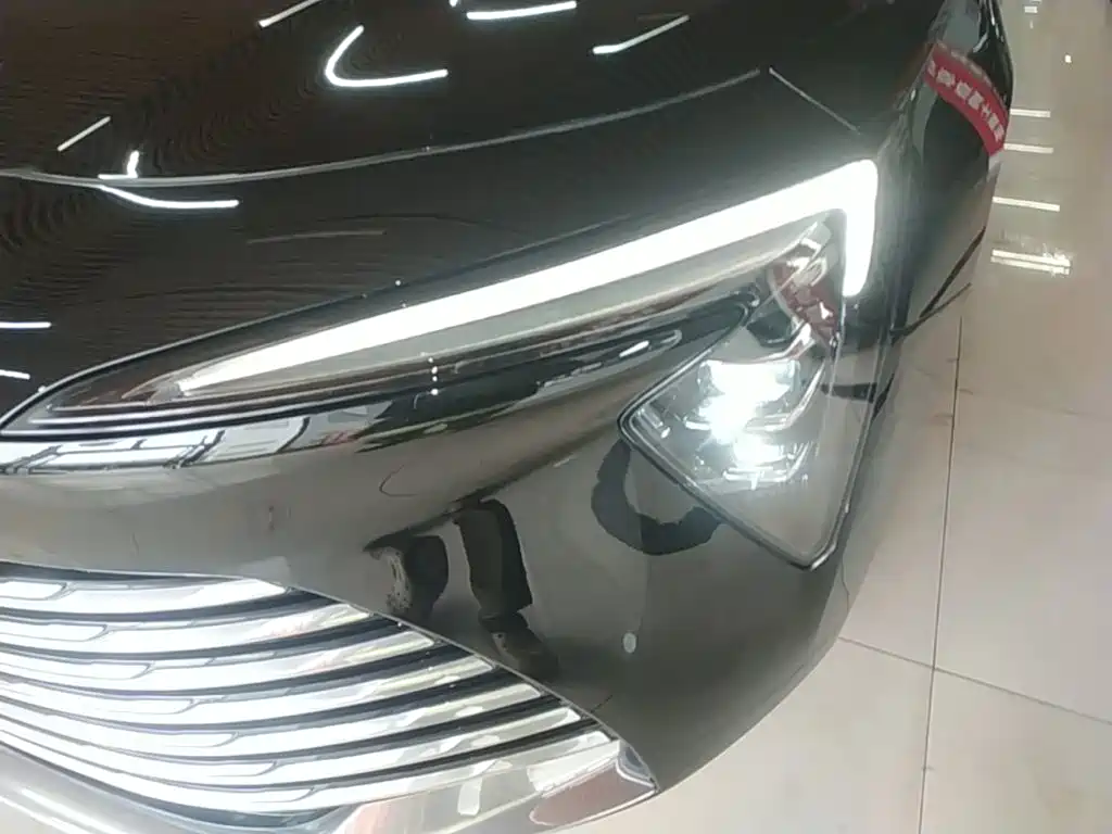 Buick LaCrosse — миниатюра 24