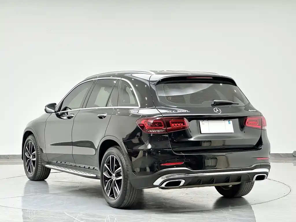 Mercedes-Benz GLC — миниатюра 7