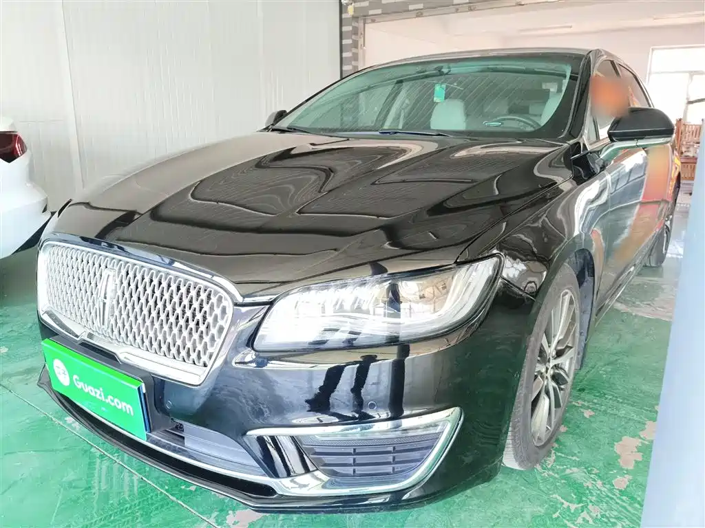 Lincoln MKZ 2020