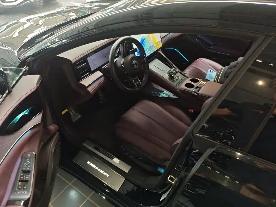 Denza Denza Z9GT — миниатюра 5