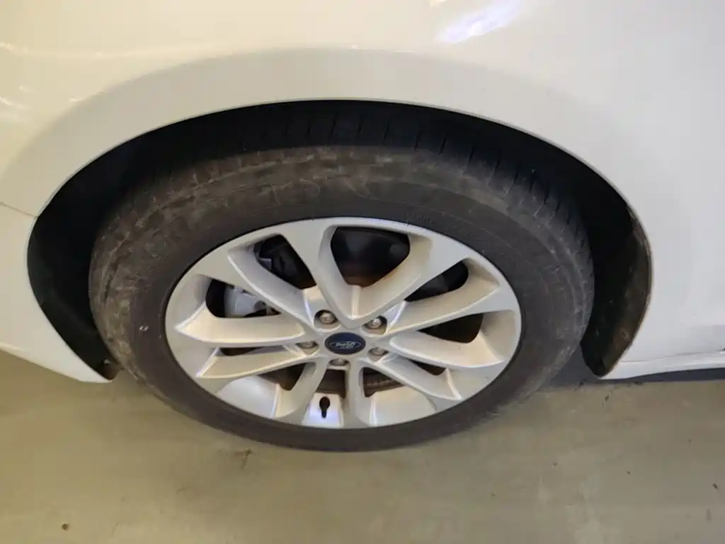 Ford Mondeo — миниатюра 23