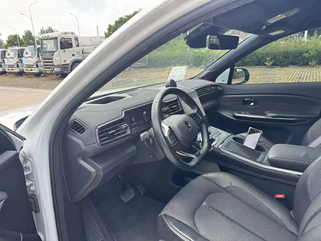 NIO EC6 — миниатюра 13