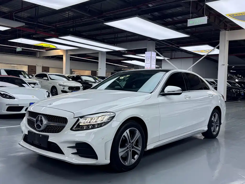 Mercedes-Benz C-Class 2020