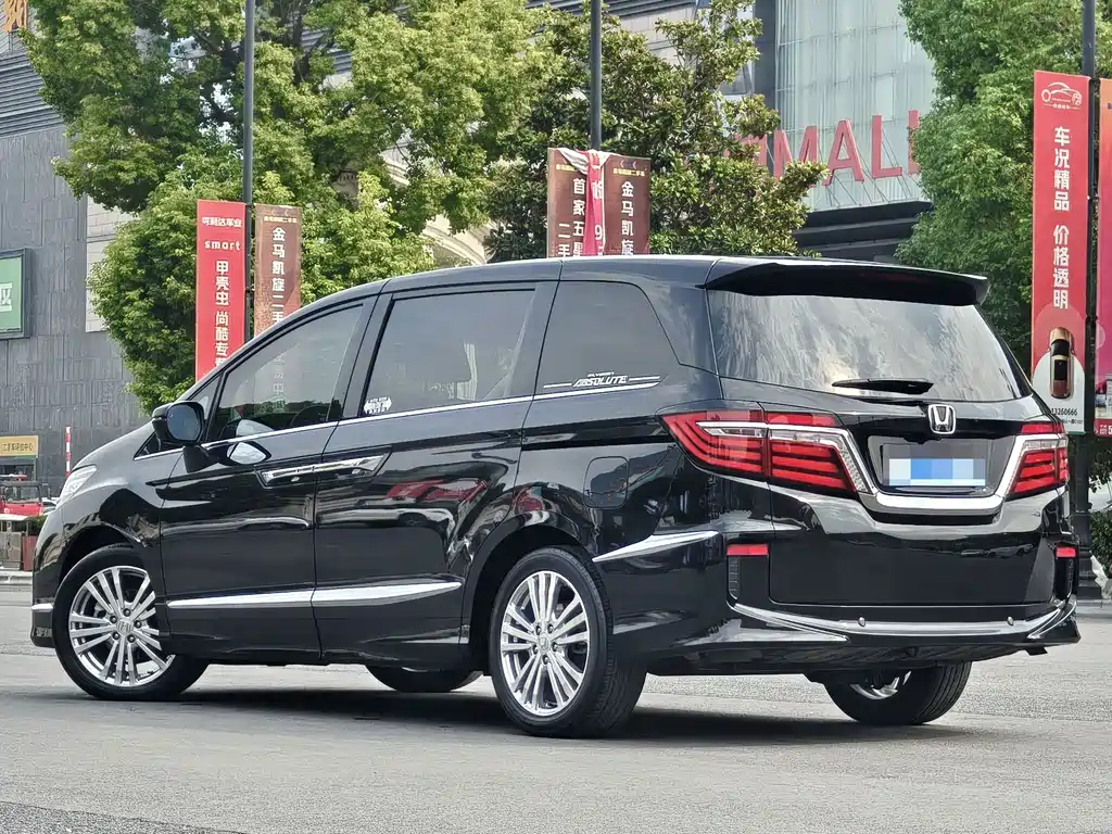 Honda Elysion — миниатюра 6
