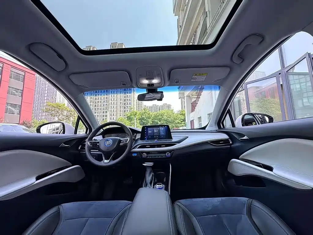 BUICK SLIGHTLY BLUE 6