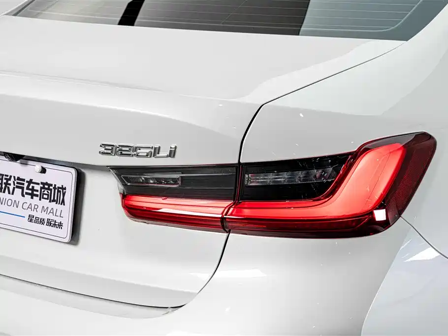 BMW 3 Series — миниатюра 8