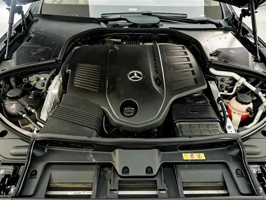 Mercedes-Benz S-Class — миниатюра 24