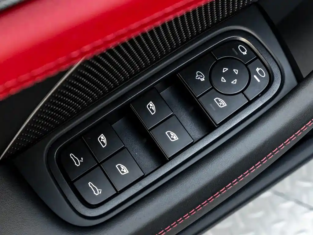 Porsche Panamera — миниатюра 22