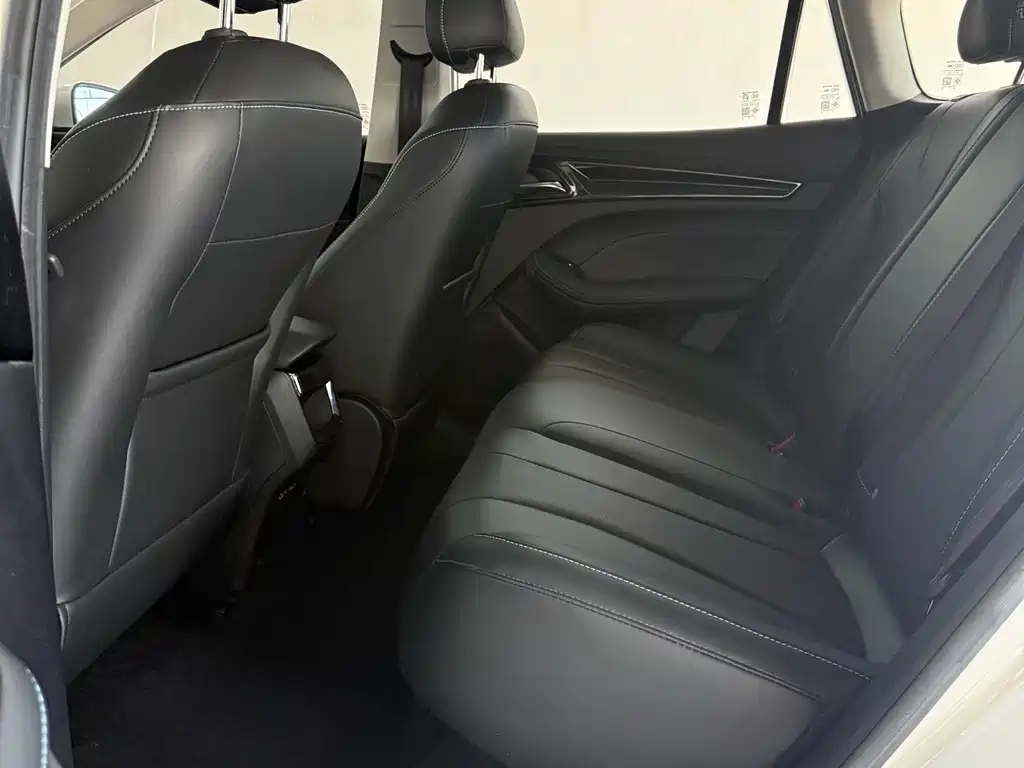 Roewe Ei5 — миниатюра 7