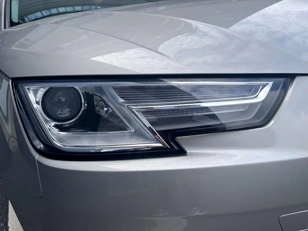 Audi A4L — миниатюра 16