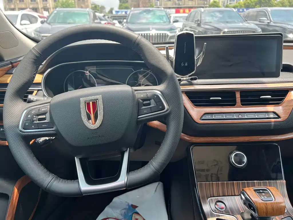 Hongqi H5 2020 1.8T AT