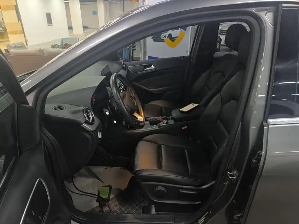 Mercedes-Benz B-Class — миниатюра 15