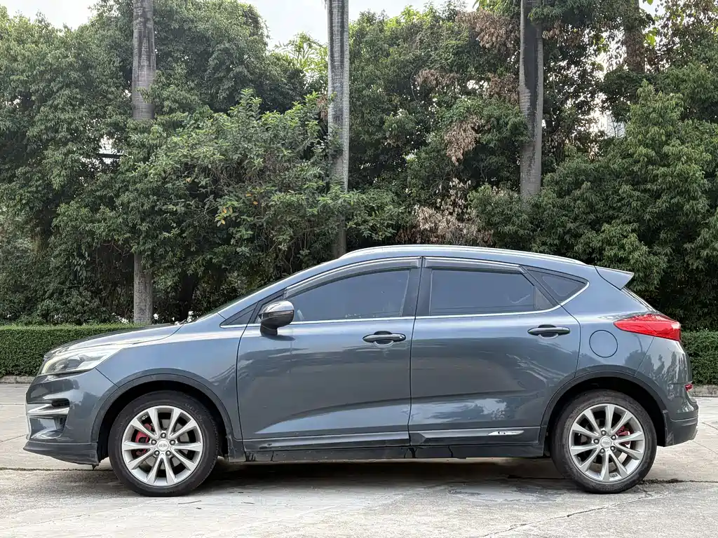 Geely Emgrand GS GS 2016 Sport 1.8L AT