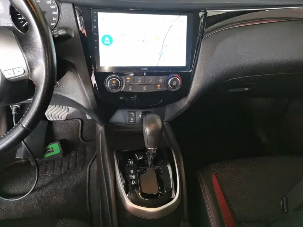 Nissan Qashqai — миниатюра 14
