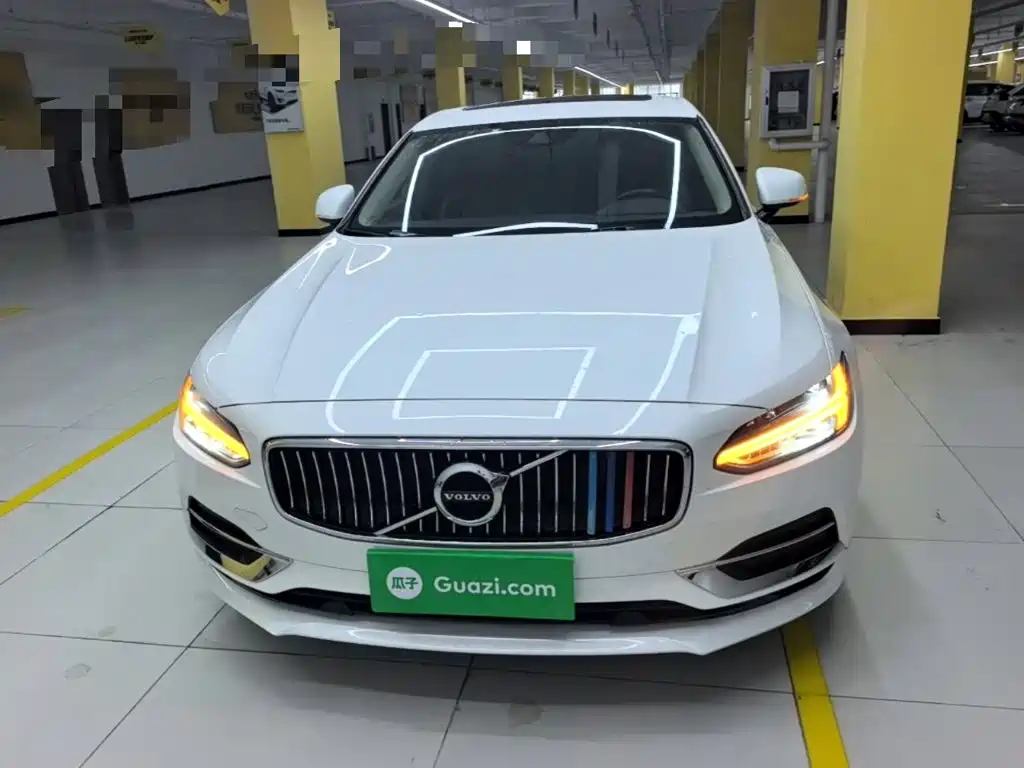 Volvo S90 — миниатюра 3