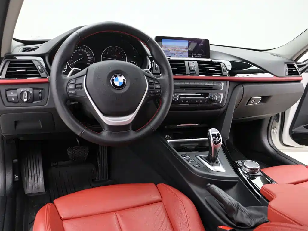BMW 3 Series — миниатюра 9