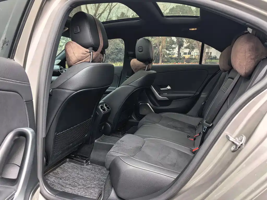 MERCEDES-BENZ A CLASS