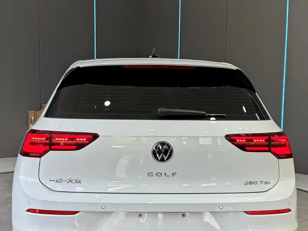 Volkswagen Golf — миниатюра 8