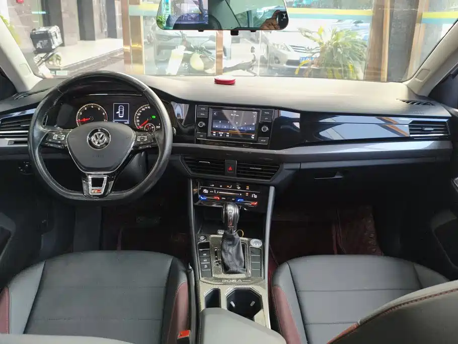 Volkswagen Bora — миниатюра 12