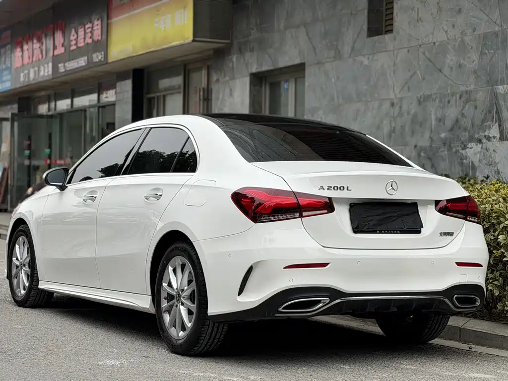 MERCEDES-BENZ A CLASS
