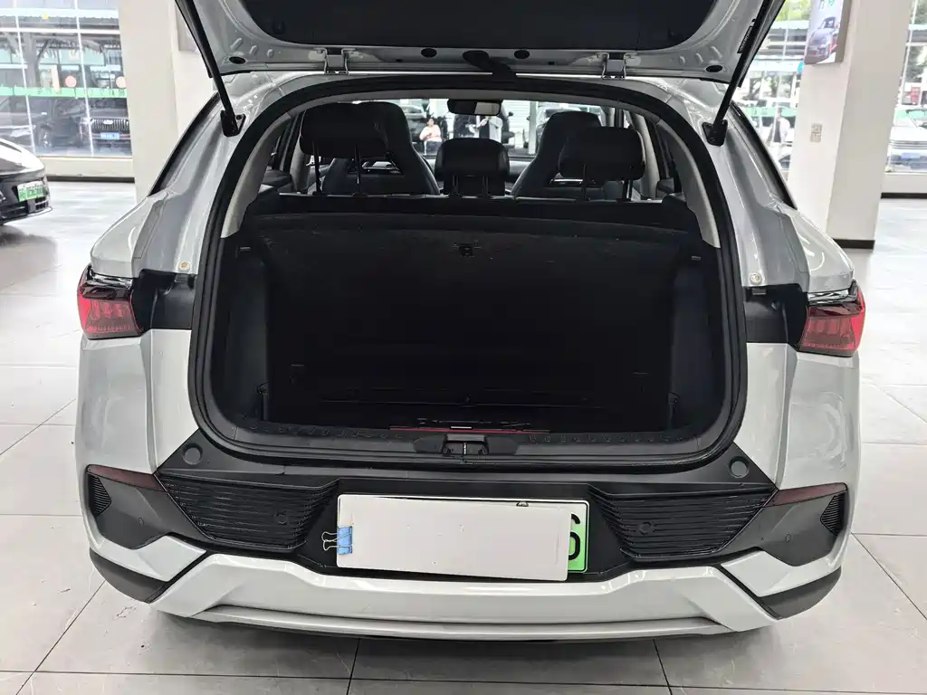 BYD Yuan Plus — миниатюра 18