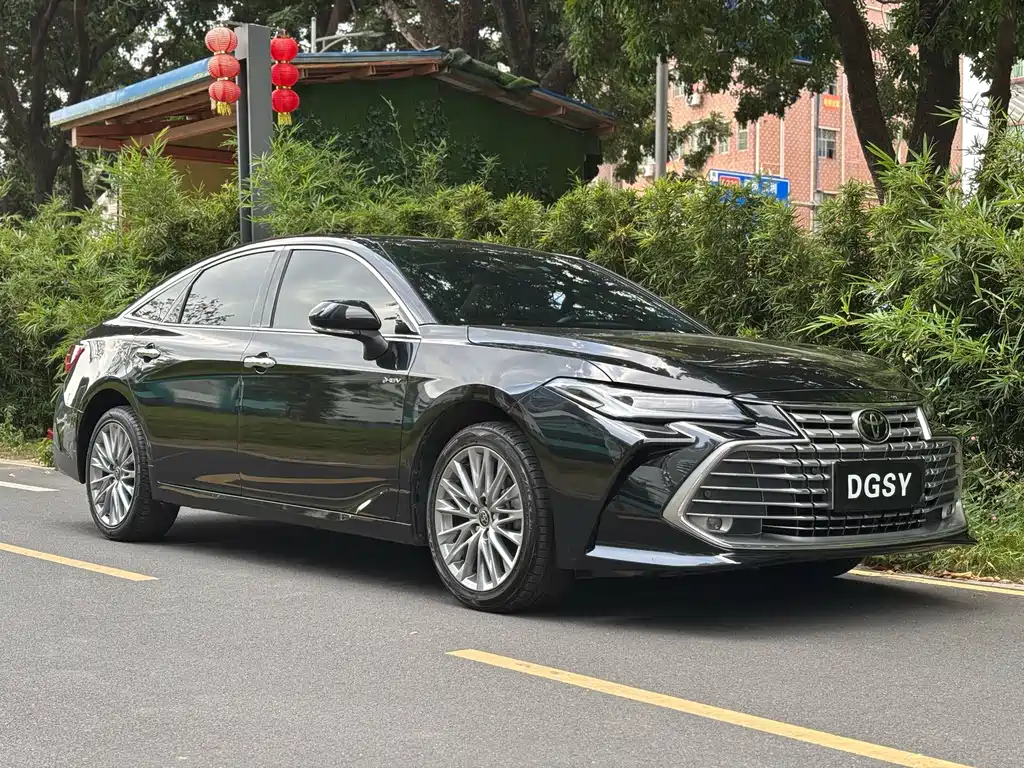 Toyota Avalon — миниатюра 3
